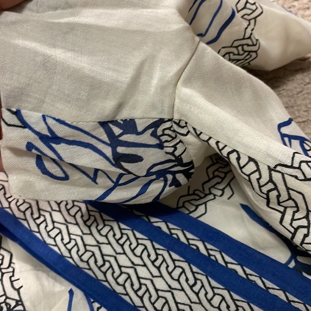 Linen Light Dress - Picture 12 of 16